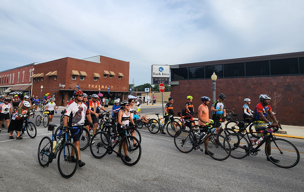 Bank Iowa's Colfax Location Helps Host RAGBRAI Riders